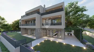 Kuća 151 m², Umag - 3 etaže i terasa