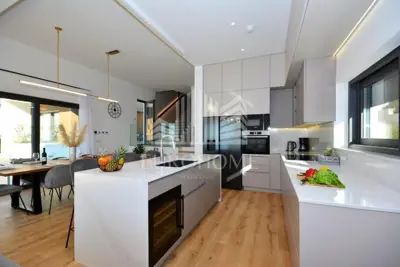 SPLIT, MODERNA VILLA, Panoramski pogled, 223 m² - 8
