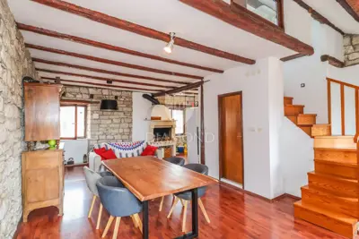 EKSKLUZIVNO! Rovinj, predivan stan s pogledom na more! - 9