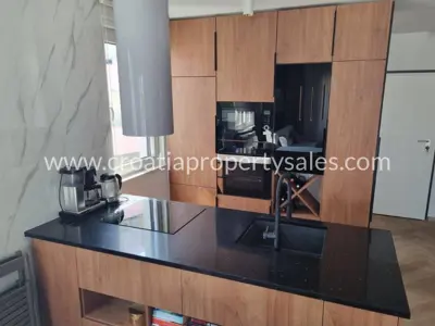 Stan, Trogir, 56 m², 2-soban, 450 000 € - 6