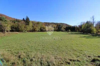 Klana, large plot with a lot of potential - 5