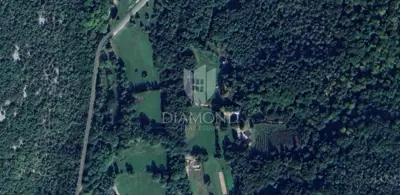 Klana, large plot with a lot of potential - 9