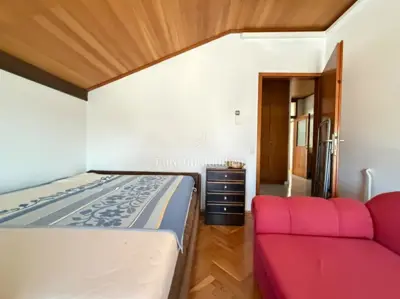 Haus 220 m², Novalja - 10 Parkplätze und Gartenfläche - 10