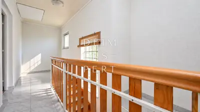 Brckovljani, Obiteljska kuća u mirnom okruženju - 267 m² - 14
