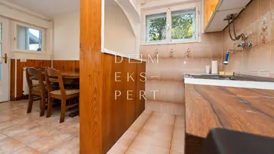 Brckovljani, Obiteljska kuća u mirnom okruženju - 267 m² - 8