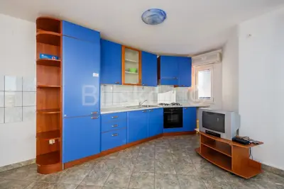Apartmanski objekt 503 m², Zatoglav - 7 apartmana blizu plaže - 10