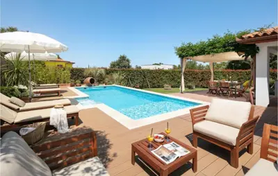 House 330 m², Poreč - quiet location near the center - 6