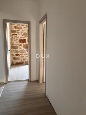 Stan 69,6 m², Zadar - Vruljica, pogled na park i kanal - 9