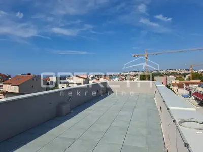 Stan 60 m², Podstrana-Strožanac, velika terasa - 10