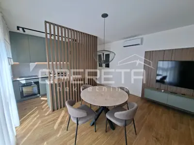 Stan 60 m², Podstrana-Strožanac, velika terasa - 3