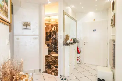 Wunderschöne Wohnung mit Balkon in Top-Lage - 14