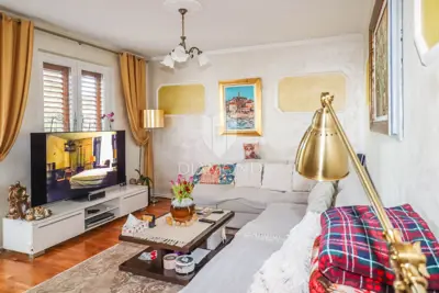 Beautiful apartment with a balcony in a prime location