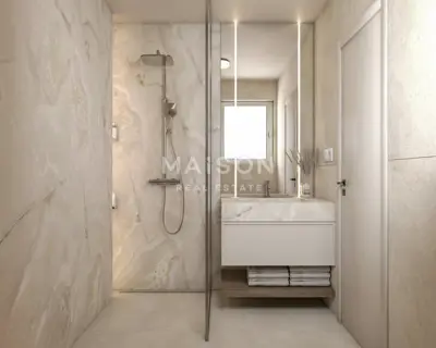 Cres - Luxurious Three-Bedroom Apartment in a Prime Location (S1) - 13