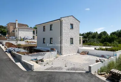 Kuća 171 m², Poreč - bazen i okućnica - 5