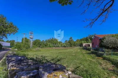 Land in Kanfanar, 1,200 m² building land and quiet location - 3