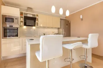 Stan 100 m², Firule, Split - privatna kuća i 3 balkona - 3