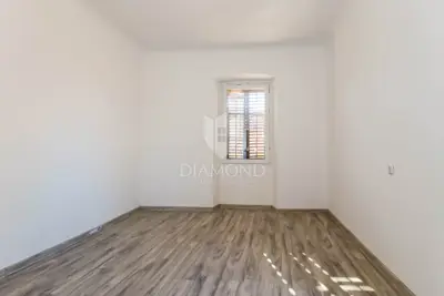 Stan 74 m², Pula Centar - stara gradska jezgra - 3