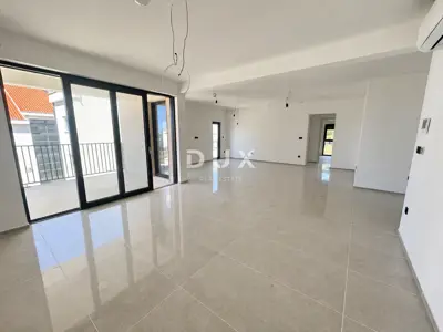 Rogoznica, Zečevo, 4-Zimmer-Wohnung, 125,70 m², 100 m vom Meer - 4