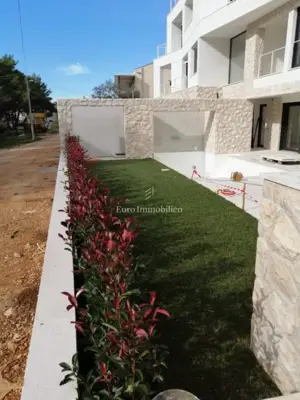 Luksuzni apartmani na mirnoj lokaciji - 17