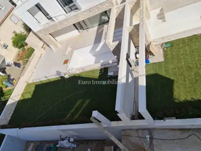 Luksuzni apartmani na mirnoj lokaciji - 14