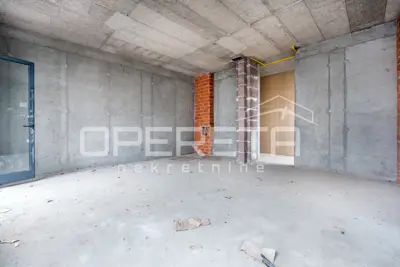 Gewerbeimmobilie zur Miete in Kustošija, 43 m² - 2