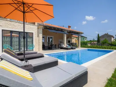 Haus zum Kauf in Rovinj, 188 m² - 5