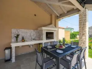 Haus zum Kauf in Rovinj, 188 m² - 12