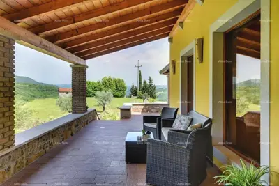 Villa 400 m², Stari Pazin - pool, garden and loggia - 9