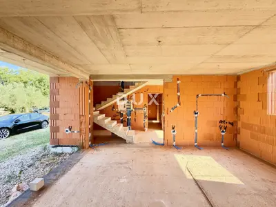 Haus 172 m², Umag - Rohbau, ruhige Umgebung - 11