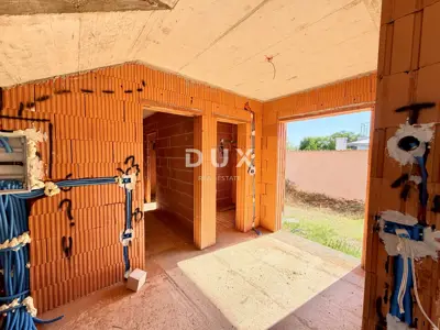 Haus 172 m², Umag - Rohbau, ruhige Umgebung - 10