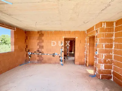 Haus 172 m², Umag - Rohbau, ruhige Umgebung - 18