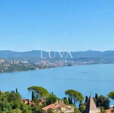 Penthouse 74 m², Volosko - terrace with jacuzzi and view of Kvarner - 11