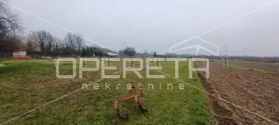 PRODAJE SE GRAĐEVINSKO ZEMLJIŠTE – LANIŠTE (ZAGREB) 15.858 m² - 4
