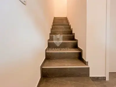 Apartment, Borongaj, 5 rooms and 2 bathrooms - 5