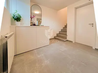 Apartment, Borongaj, 5 rooms and 2 bathrooms - 2
