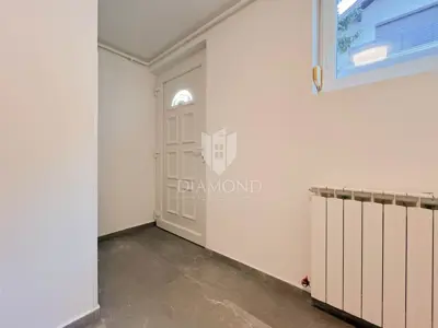 Apartment, Borongaj, 5 rooms and 2 bathrooms - 13
