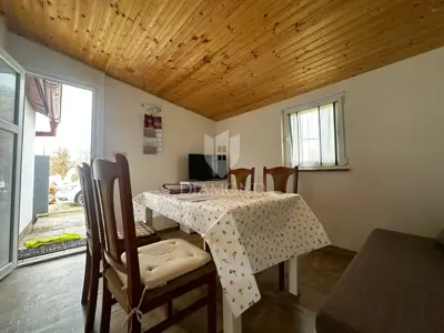 Poreč - legalizirana kuća na velikom poljoprivrednom zemljištu - 3