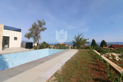 House for sale in Rabac, 122 m² - 4