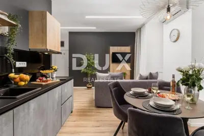 Wohnung 135 m², Rijeka Centar - 3 Apartments mit Balkonen - 10