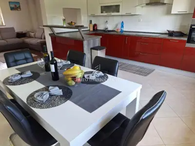 House 280 m², Labin - 1,840 m² of land and two residential units - 3
