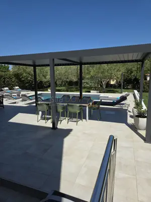 Kuća 230 m², Štinjan - bazen i 3 terase - 12