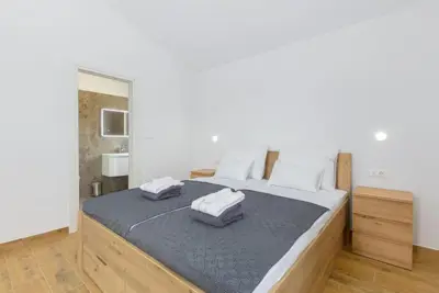 Haus zum Kauf in Svetvinčenat, 160 m² - 10