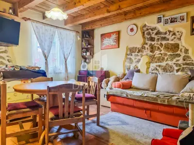 Kuća u nizu 106 m², Poreč okolica - 2 spavaće sobe - 2