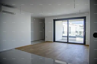 Stan 78 m², Ližnjan - 2 spavaće sobe i lođa