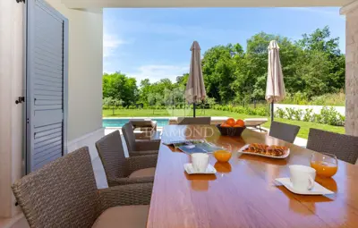 Haus 170 m², Umgebung von Labin - Pool und Terrasse - 5
