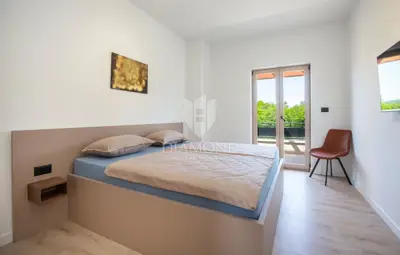 Haus 170 m², Umgebung von Labin - Pool und Terrasse - 18