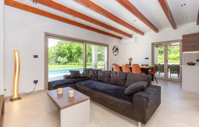 Haus 170 m², Umgebung von Labin - Pool und Terrasse - 7