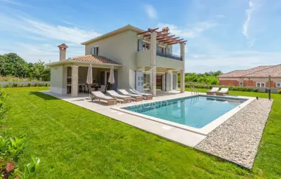 House for sale in Labin, 170 m²