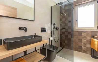 Haus 170 m², Umgebung von Labin - Pool und Terrasse - 22