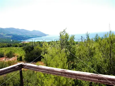 Kuća 106 m², Stankovići - pogled na more i velika parcela - 10